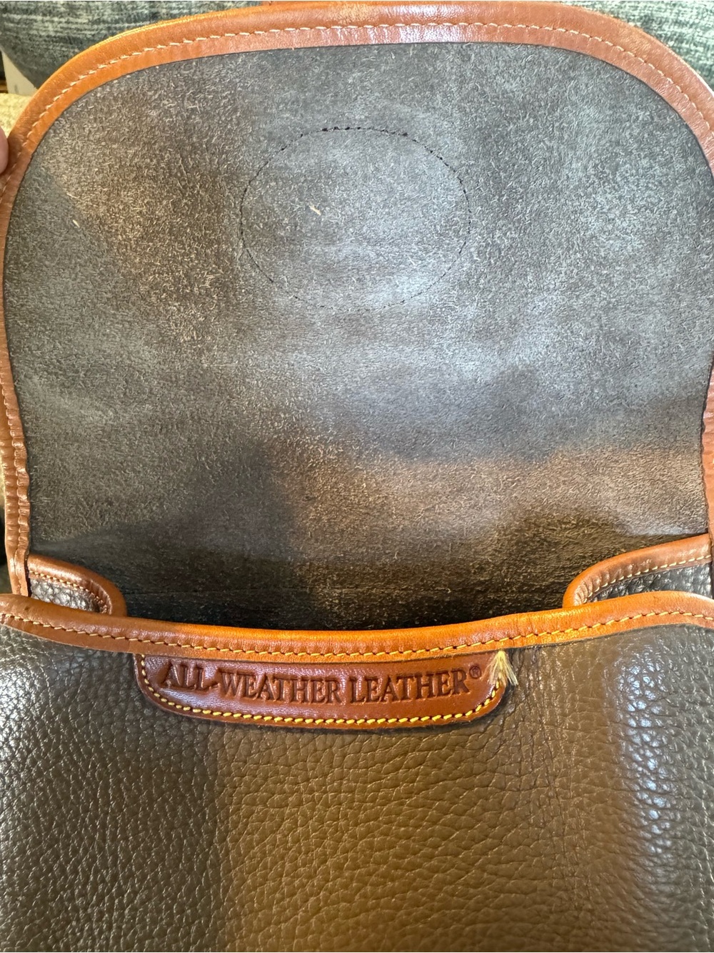 Vintage Dooney & Bourke Essex Crossbody All Weather Bag (10x8) - Picture 10 of 14